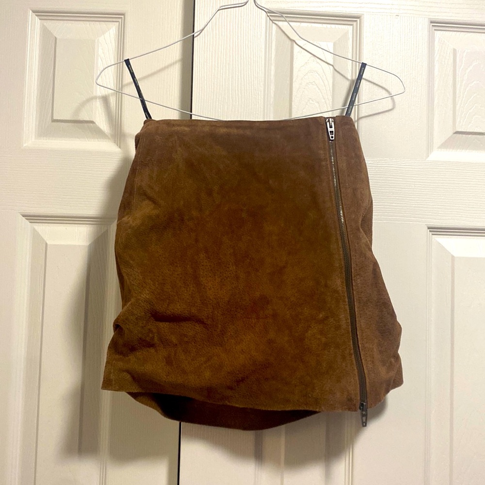 NWOT Faux Suede Mini Skirt in Chocolate Soufflé - Picture 2 of 5